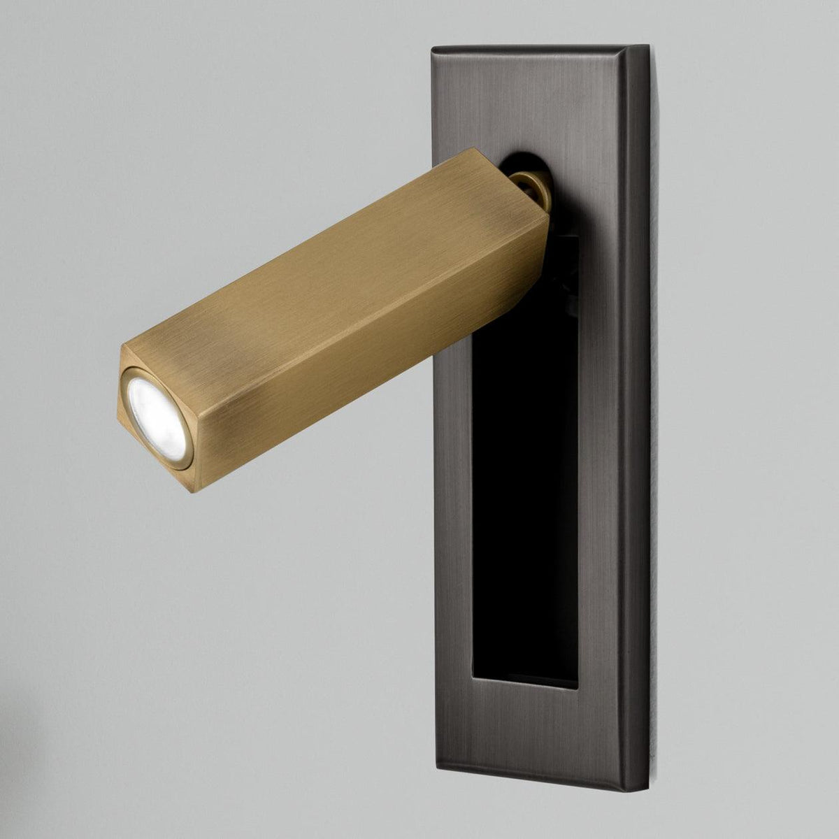 Recessed Spotlight Reading Lamp with Focused Beam