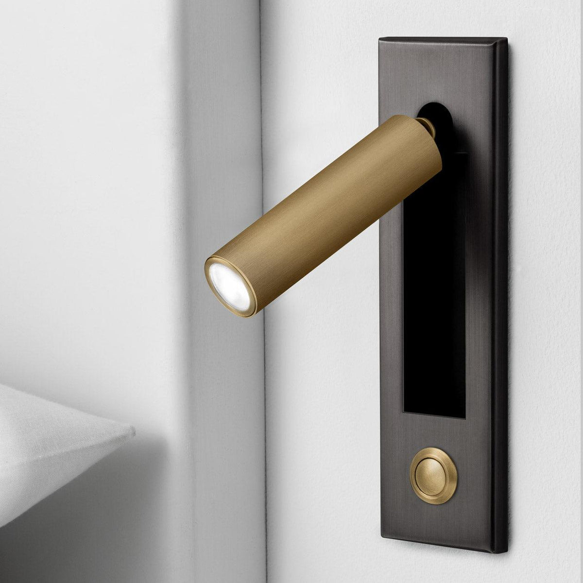 Recessed Spotlight Reading Lamp with Focused Beam
