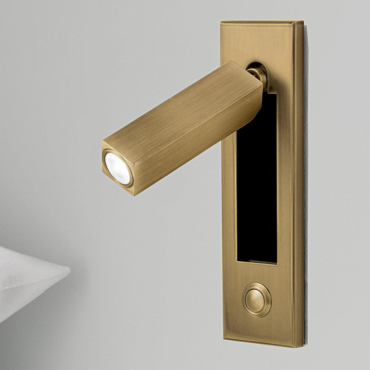 Recessed Spotlight Reading Lamp with Focused Beam