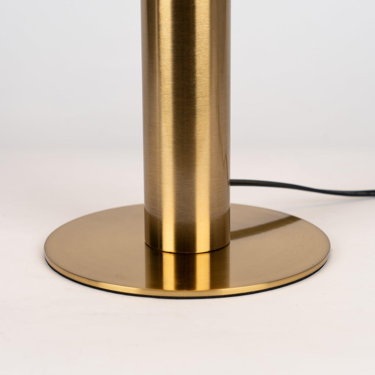 Alabaster Table Lamp with Soft Diffused Glow